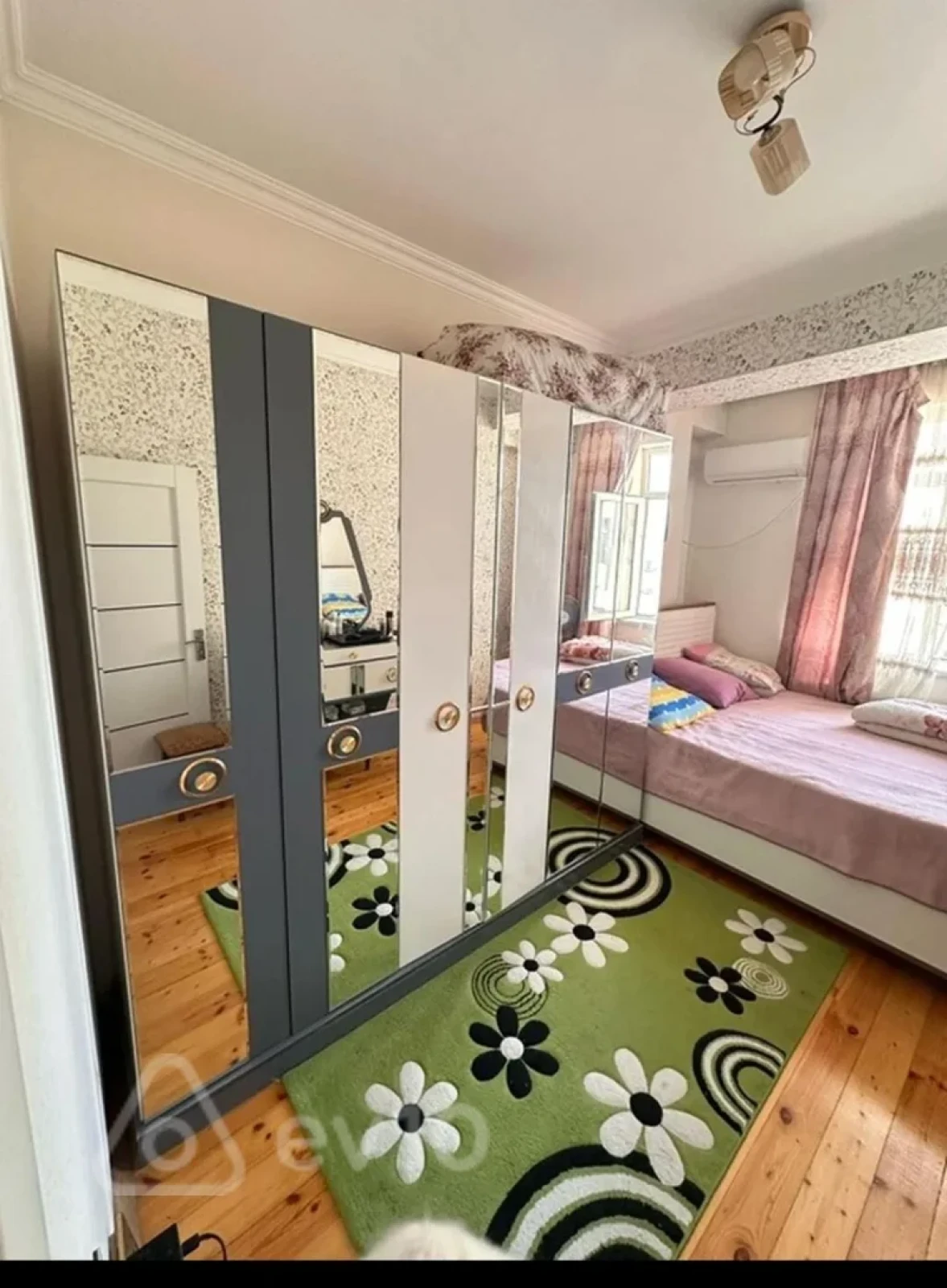 Kirayə verilir 2 otaqlı yeni tikili 55 m²