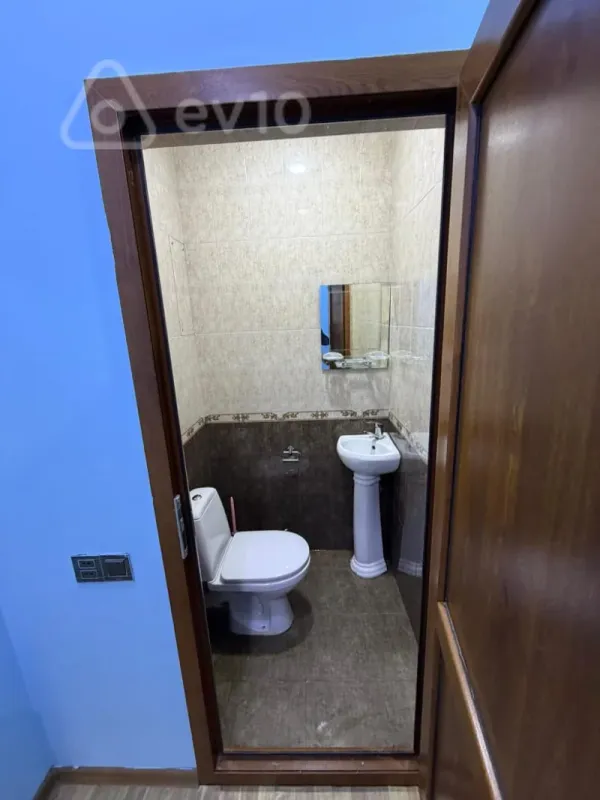 Kirayə verilir 3 otaqlı yeni tikili 105 m²