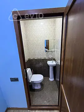 Kirayə verilir 3 otaqlı yeni tikili 105 m²