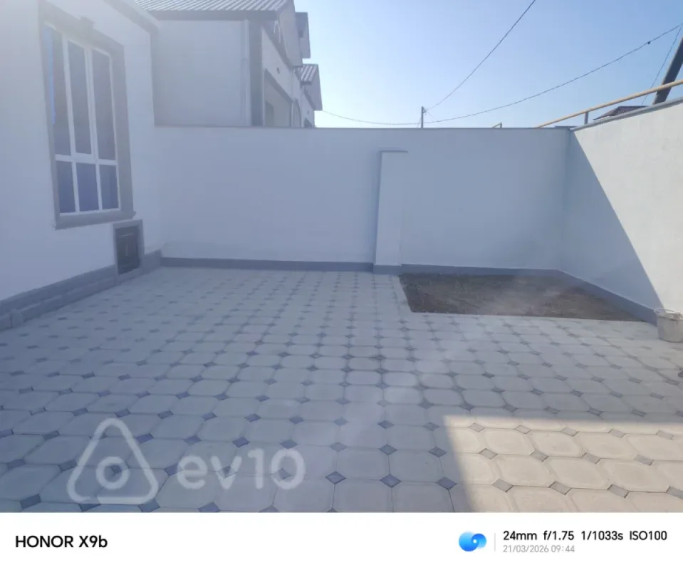 Satılır 3 otaqlı həyət evi 74 m²