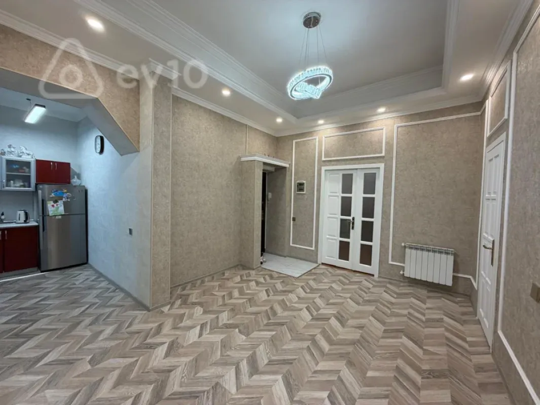 Satılır 4 otaqlı yeni tikili 151 m²