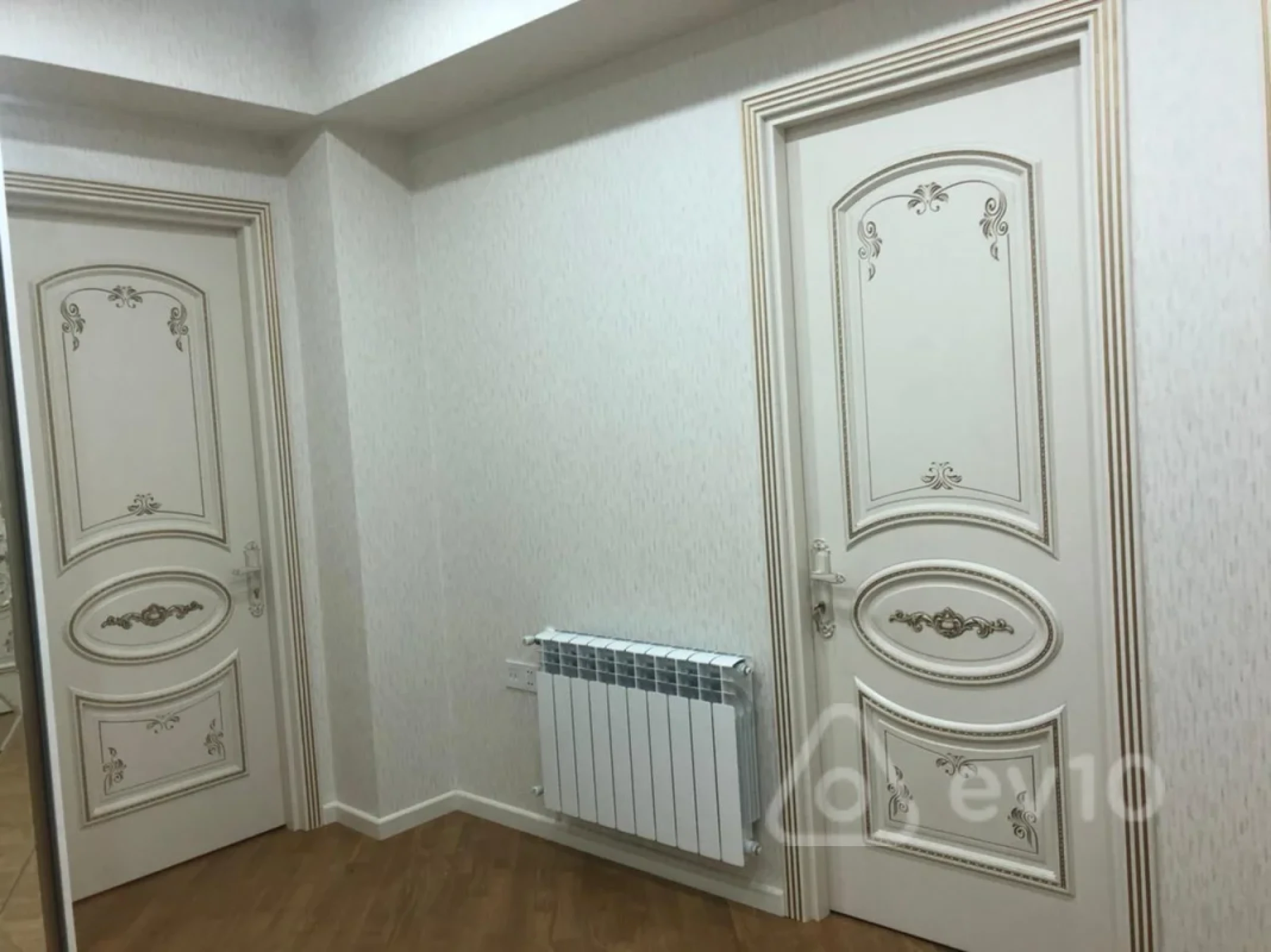 Kirayə verilir 2 otaqlı yeni tikili 80 m²