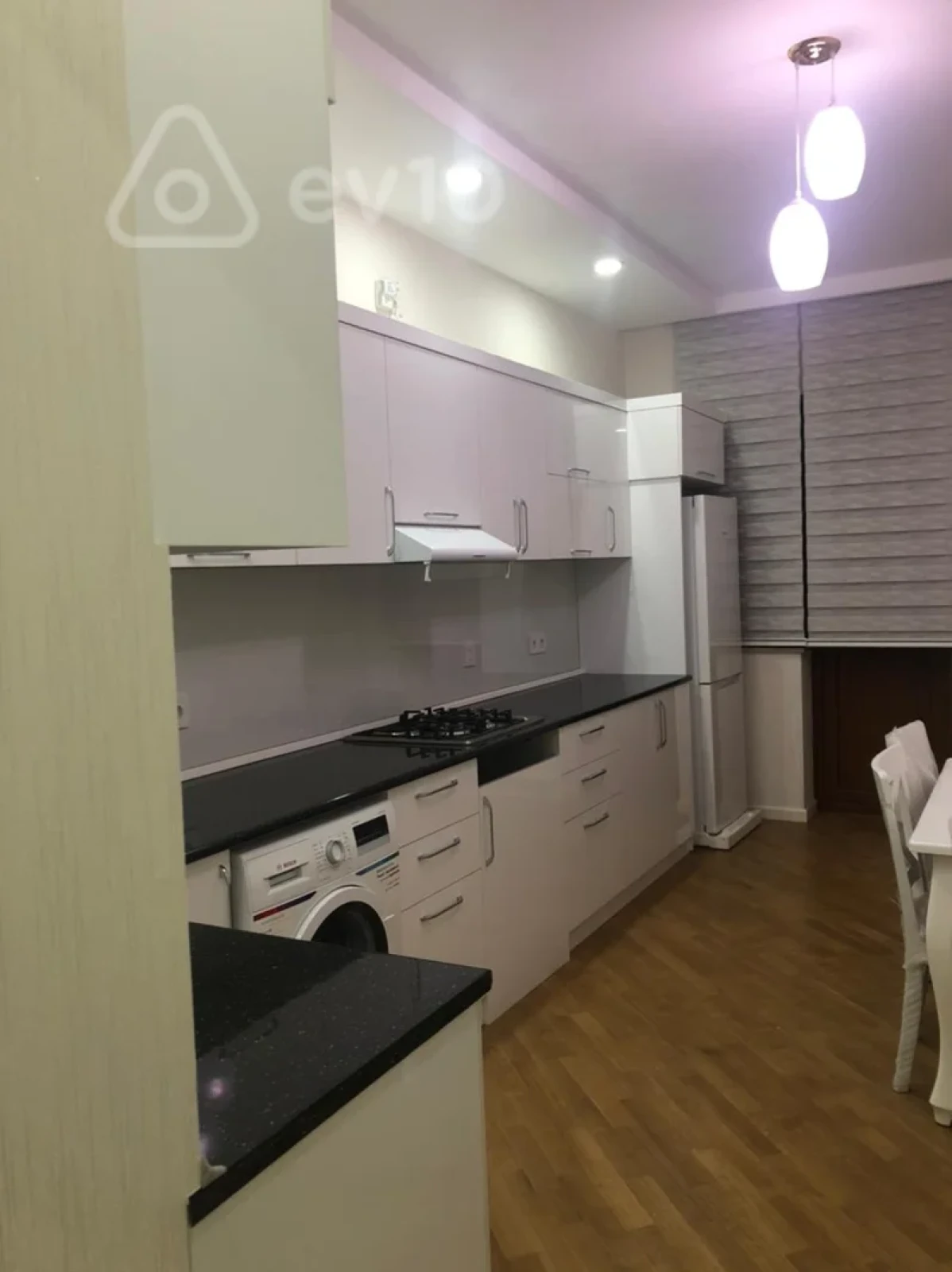 Kirayə verilir 2 otaqlı yeni tikili 80 m²