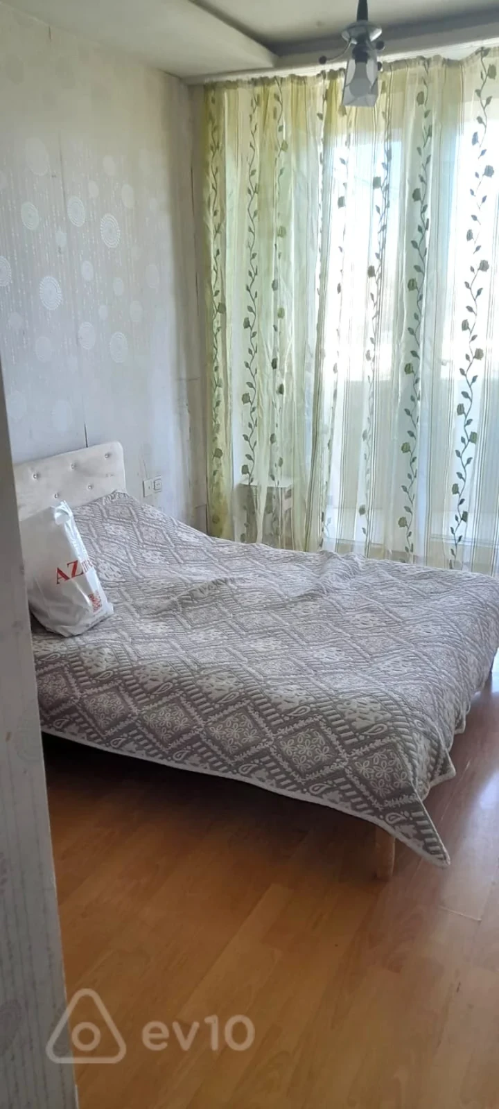 Kirayə verilir 2 otaqlı yeni tikili 50 m²