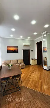 Kirayə verilir 3 otaqlı yeni tikili 80 m²