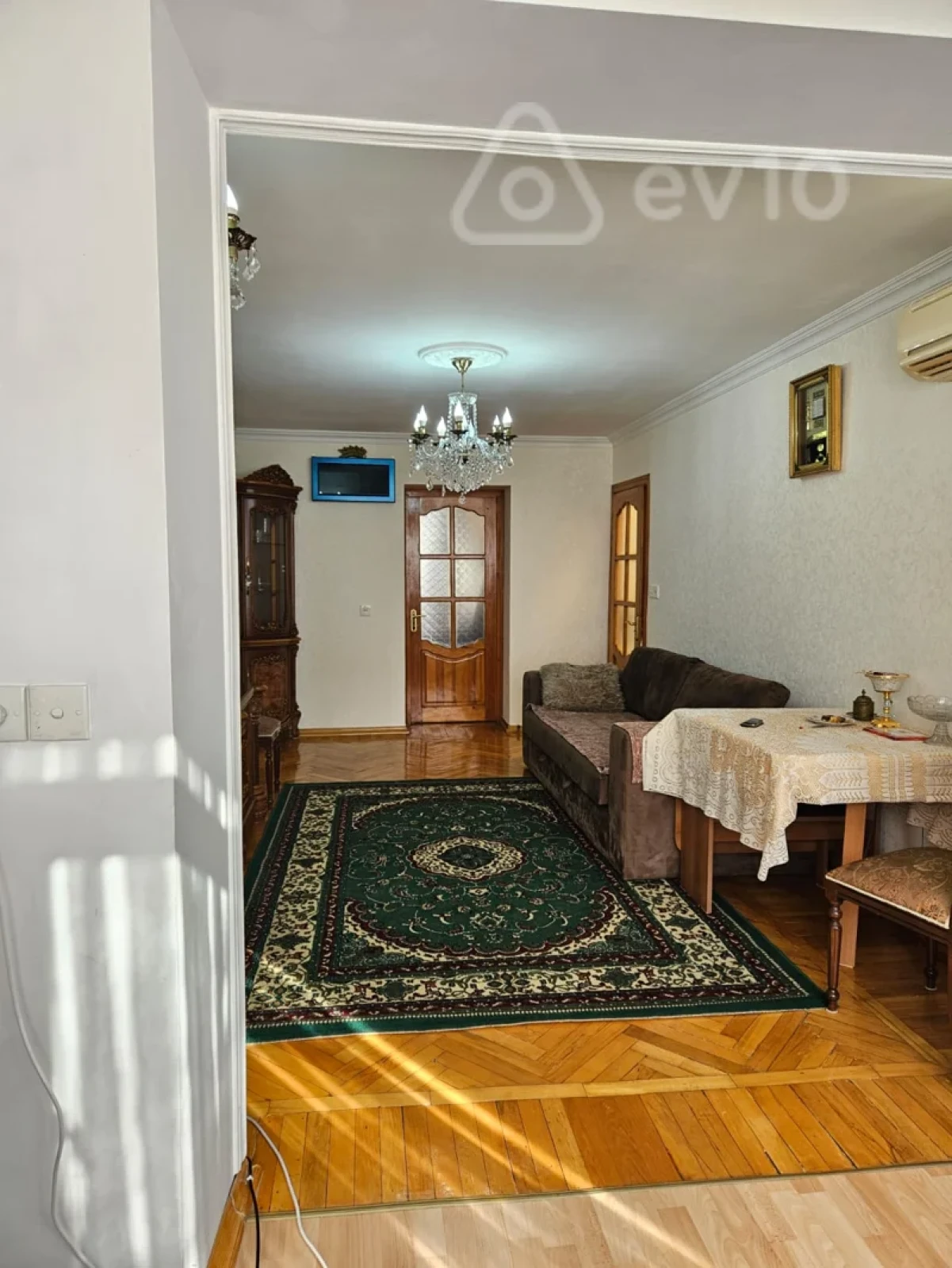 Kirayə verilir 2 otaqlı köhnə tikili 65 m²