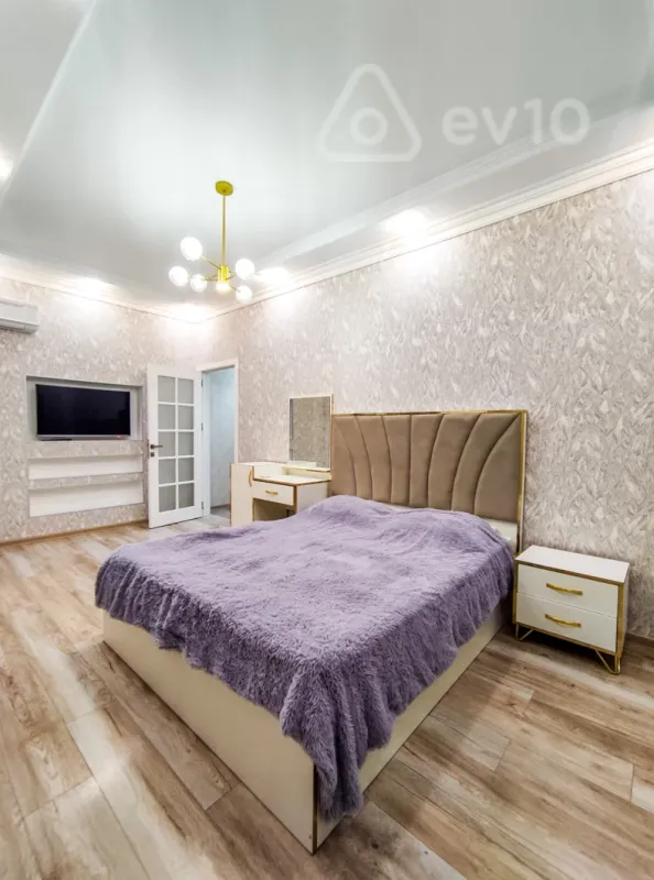 Kirayə verilir 3 otaqlı yeni tikili 100 m²