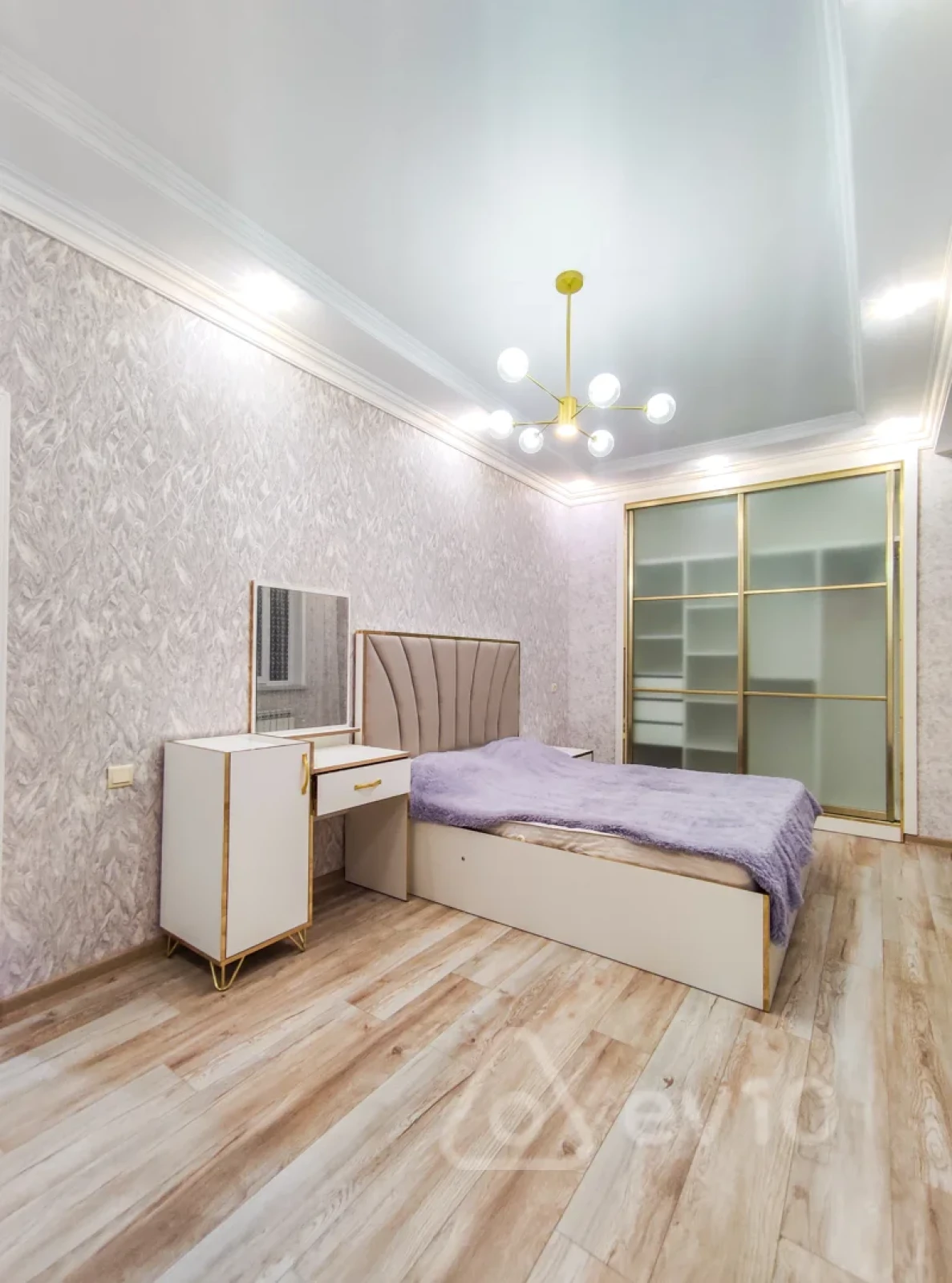 Kirayə verilir 3 otaqlı yeni tikili 100 m²