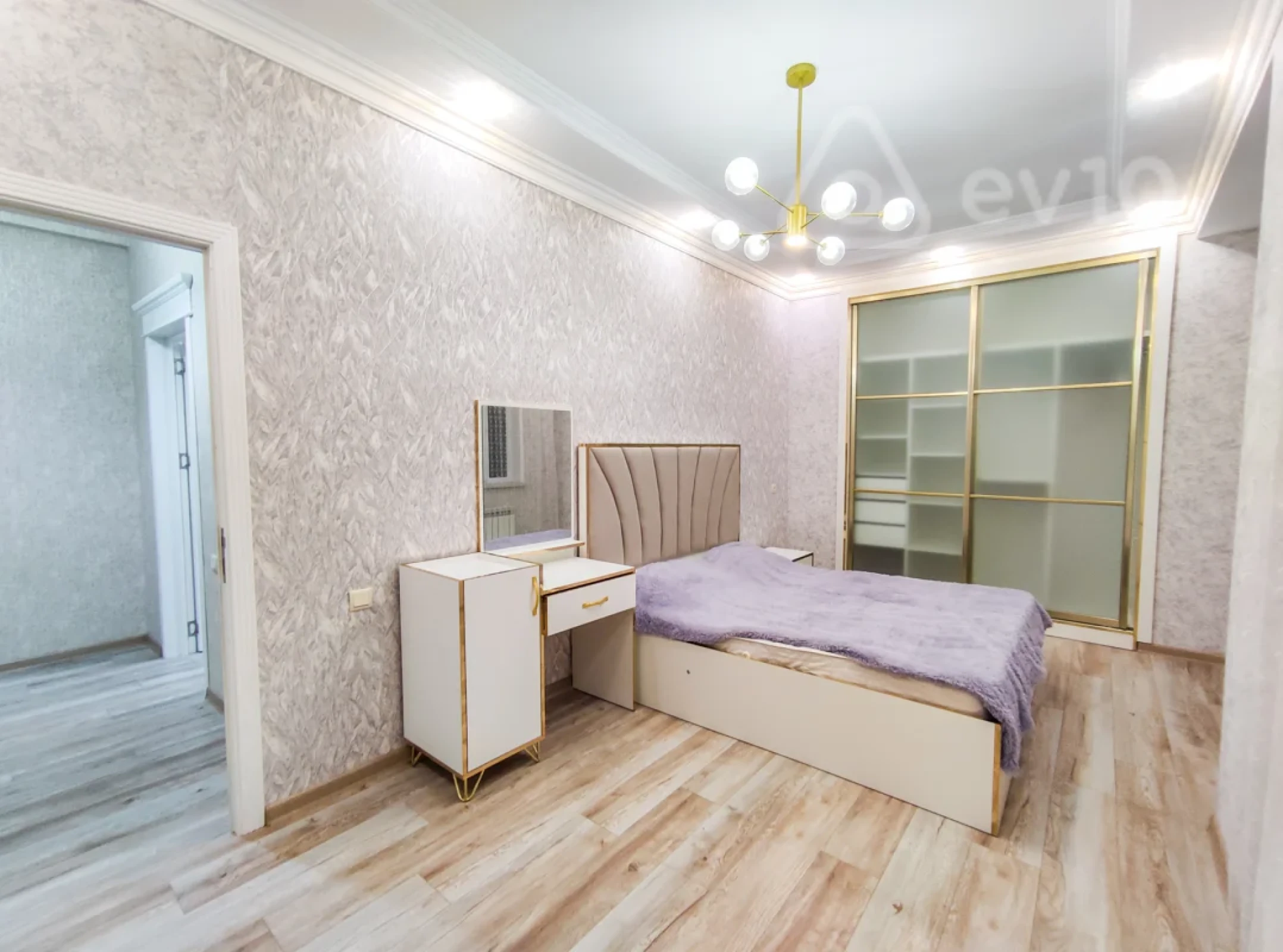 Kirayə verilir 3 otaqlı yeni tikili 100 m²