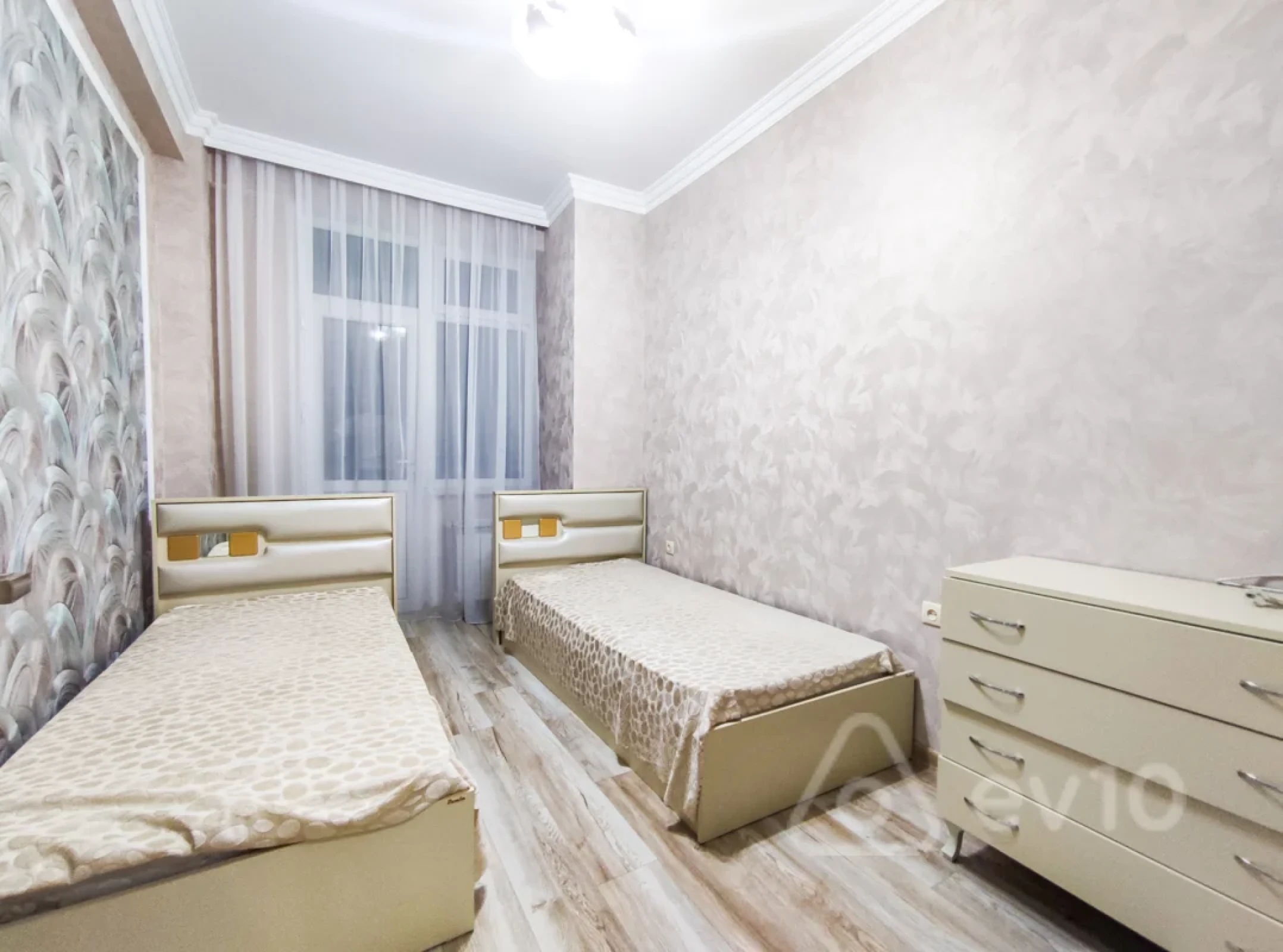 Kirayə verilir 3 otaqlı yeni tikili 100 m²