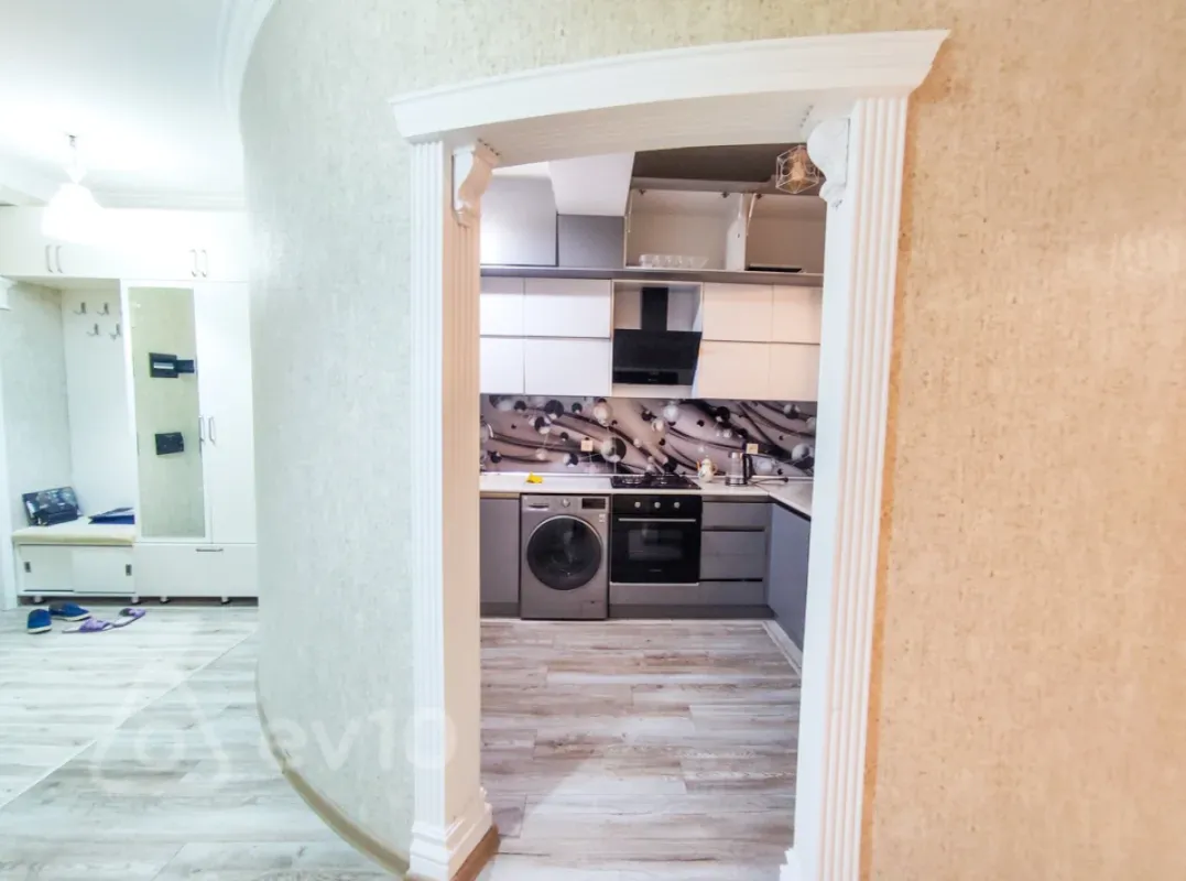 Kirayə verilir 3 otaqlı yeni tikili 100 m²