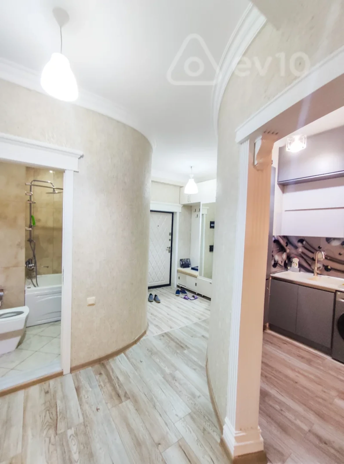 Kirayə verilir 3 otaqlı yeni tikili 100 m²