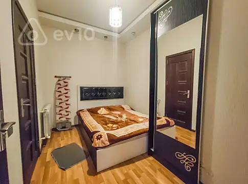 Kirayə verilir 2 otaqlı yeni tikili 70 m²