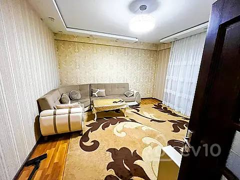 Kirayə verilir 2 otaqlı yeni tikili 70 m²