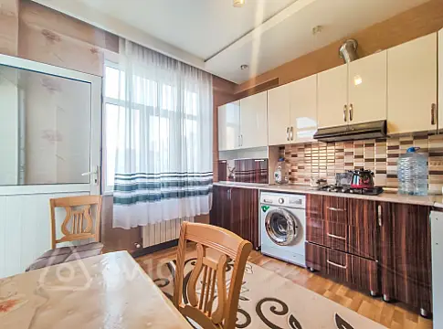 Kirayə verilir 2 otaqlı yeni tikili 70 m²