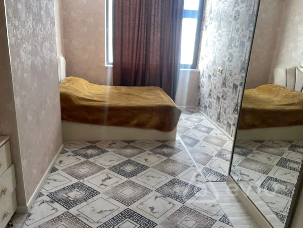 Kirayə verilir 3 otaqlı yeni tikili 110 m²