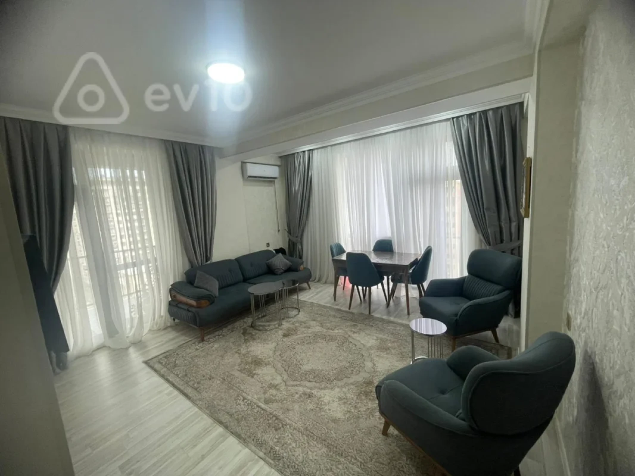 Kirayə verilir 3 otaqlı yeni tikili 110 m²