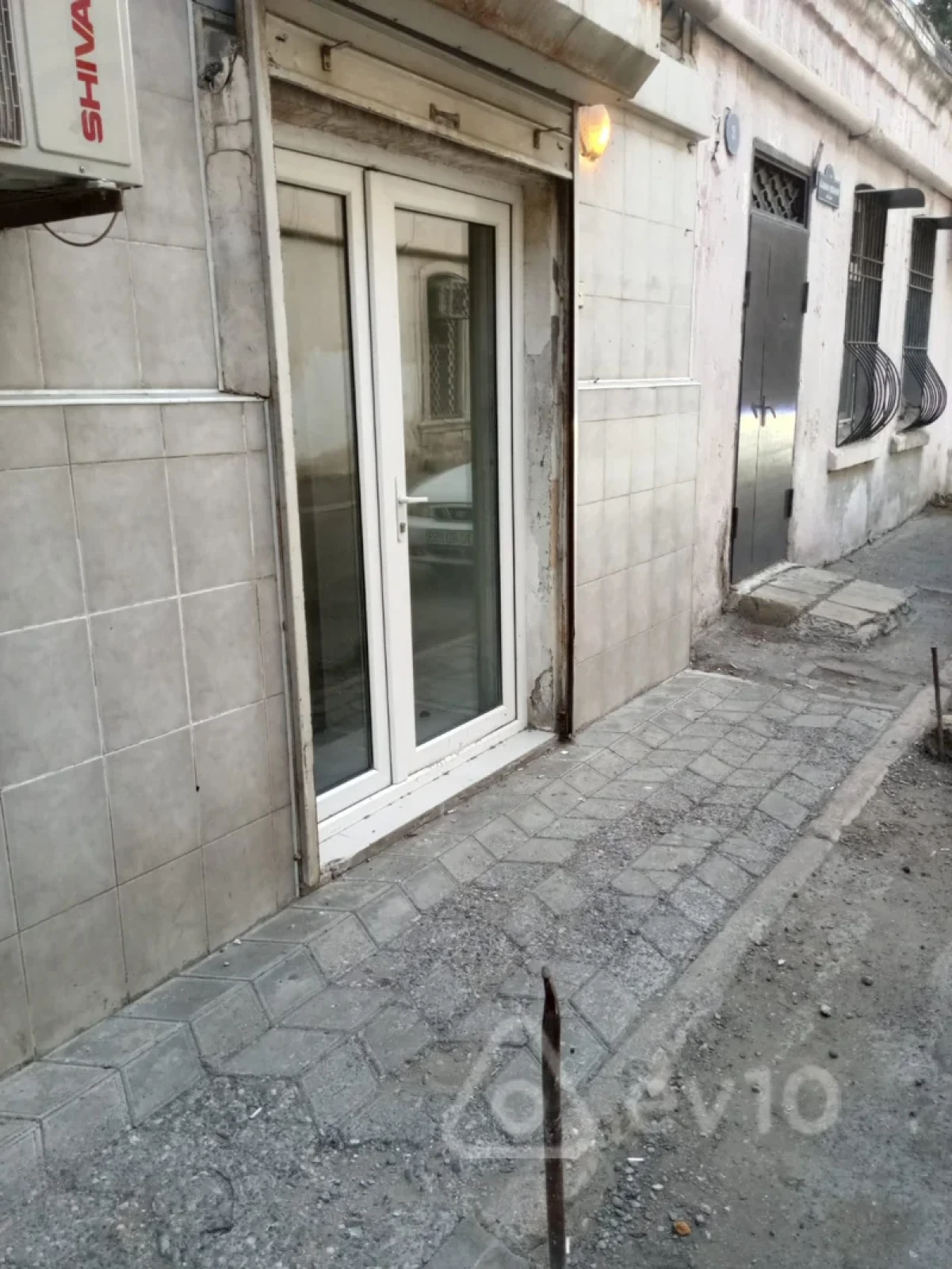 Kirayə verilir 1 otaqlı köhnə tikili 20 m²