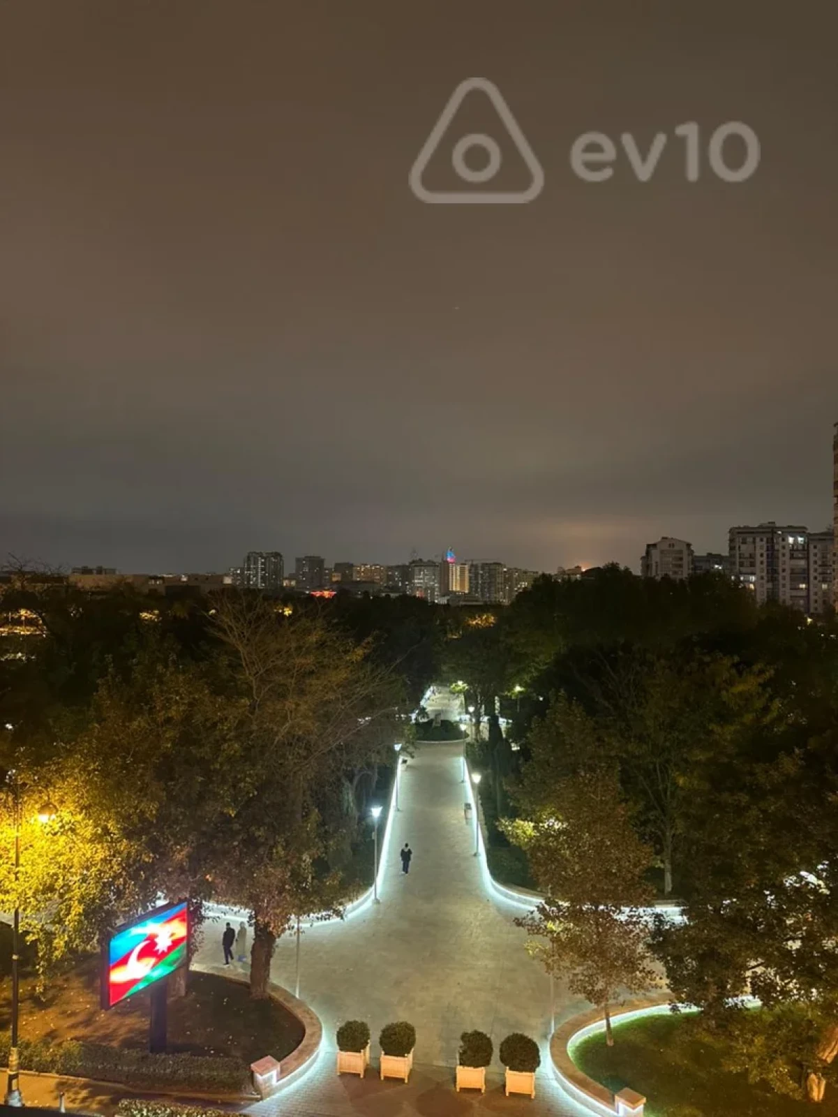 Kirayə verilir 3 otaqlı yeni tikili 85 m²