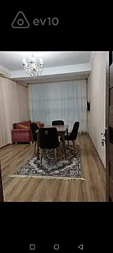 Kirayə verilir 2 otaqlı yeni tikili 75 m²