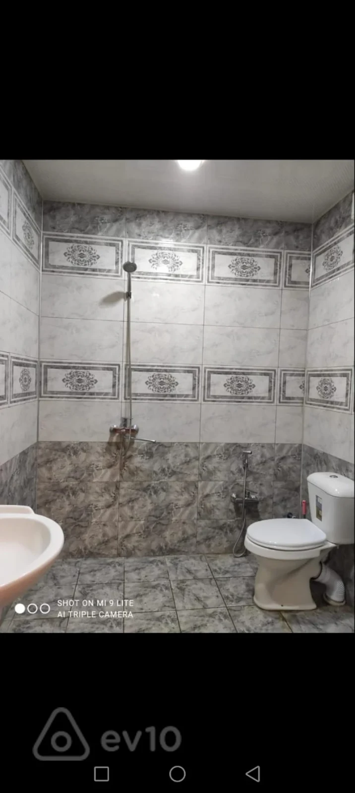 Kirayə verilir 2 otaqlı yeni tikili 75 m²