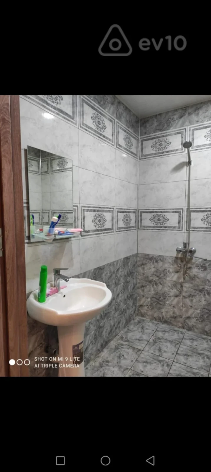 Kirayə verilir 2 otaqlı yeni tikili 75 m²