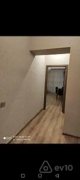 Kirayə verilir 2 otaqlı yeni tikili 75 m²