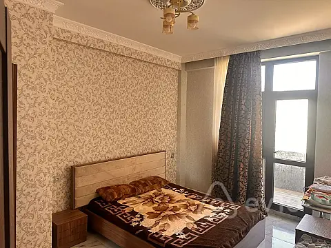 Kirayə verilir 2 otaqlı yeni tikili 60 m²