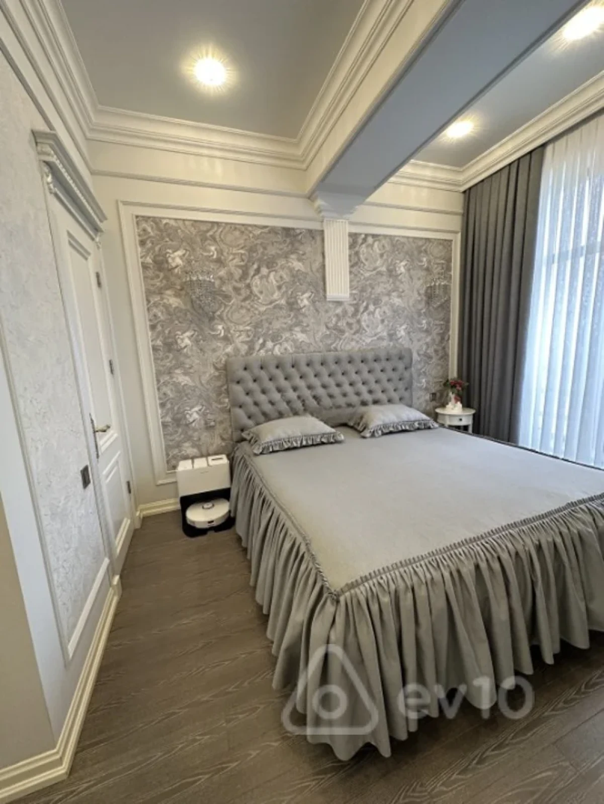 Kirayə verilir 2 otaqlı yeni tikili 70 m²