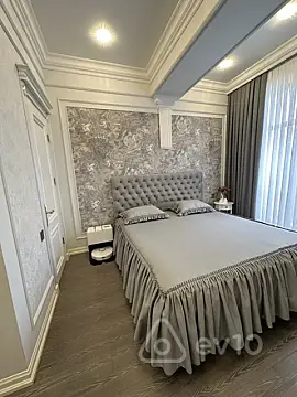 Kirayə verilir 2 otaqlı yeni tikili 70 m²