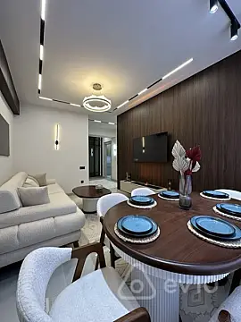 Kirayə verilir 2 otaqlı yeni tikili 75 m²