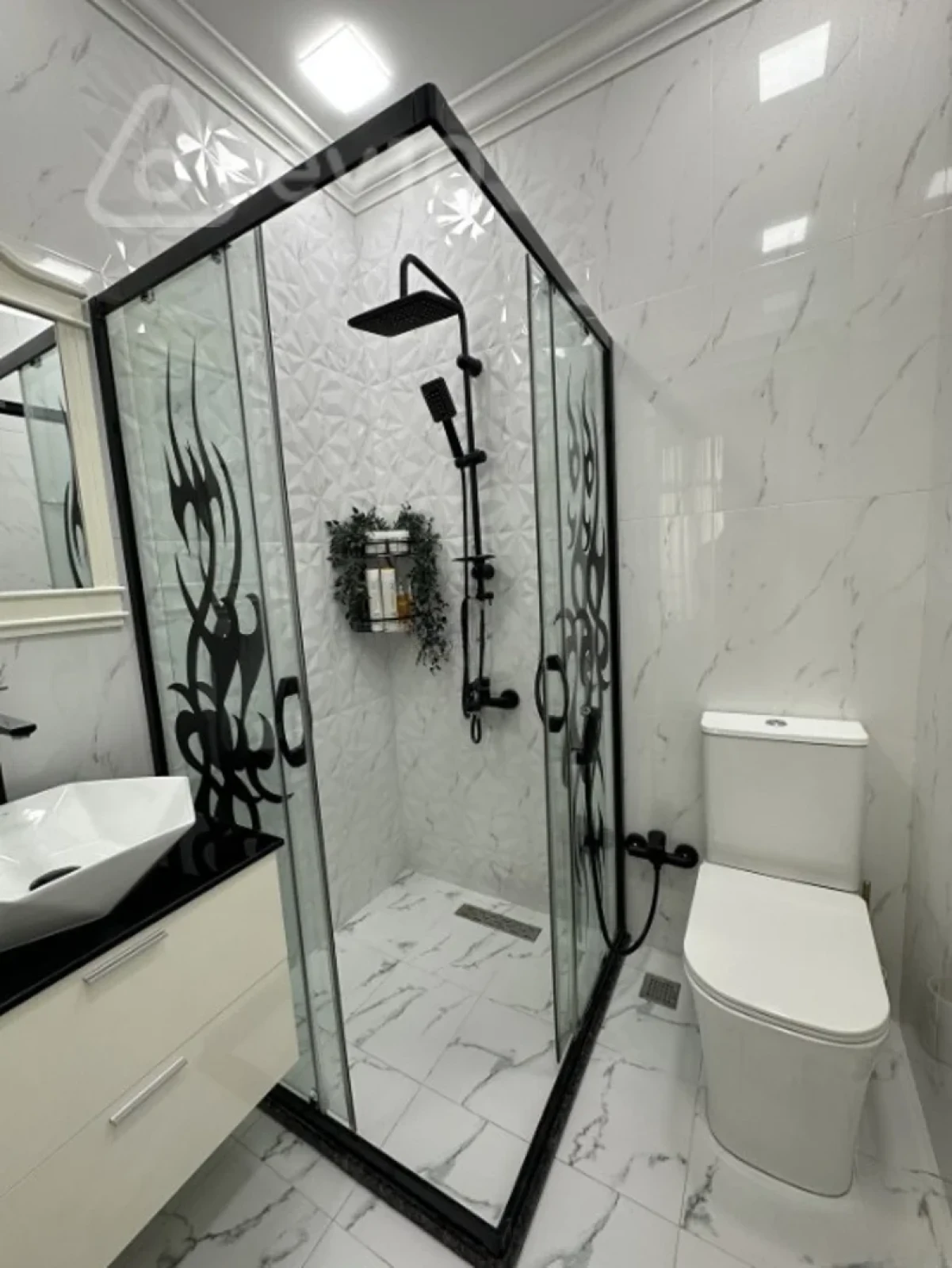 Kirayə verilir 2 otaqlı yeni tikili 70 m²