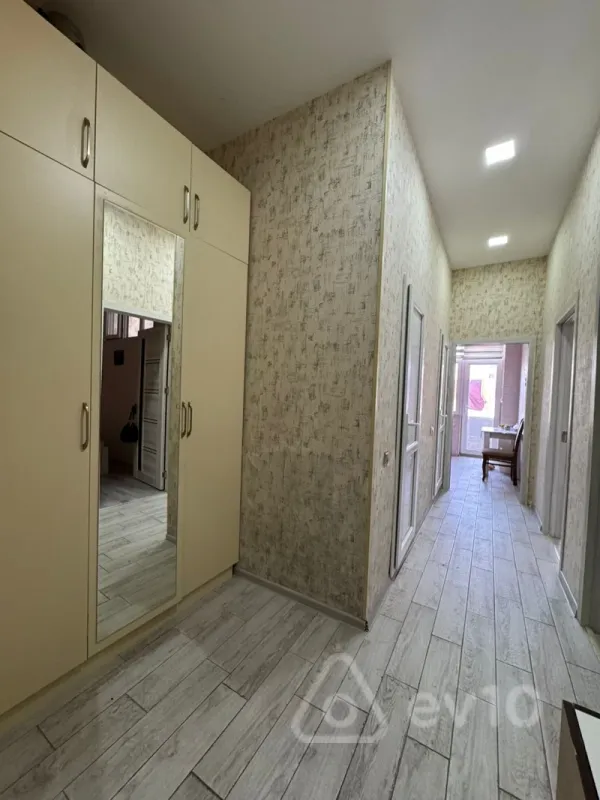 Kirayə verilir 2 otaqlı yeni tikili 60 m²