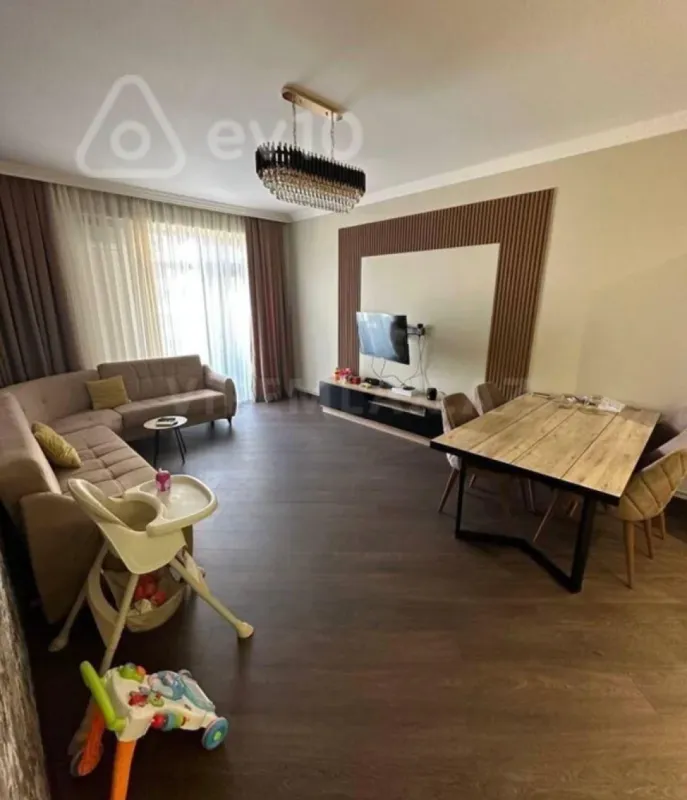 Kirayə verilir 3 otaqlı yeni tikili 110 m²