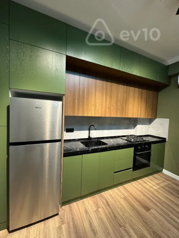 Kirayə verilir 2 otaqlı yeni tikili 70 m²