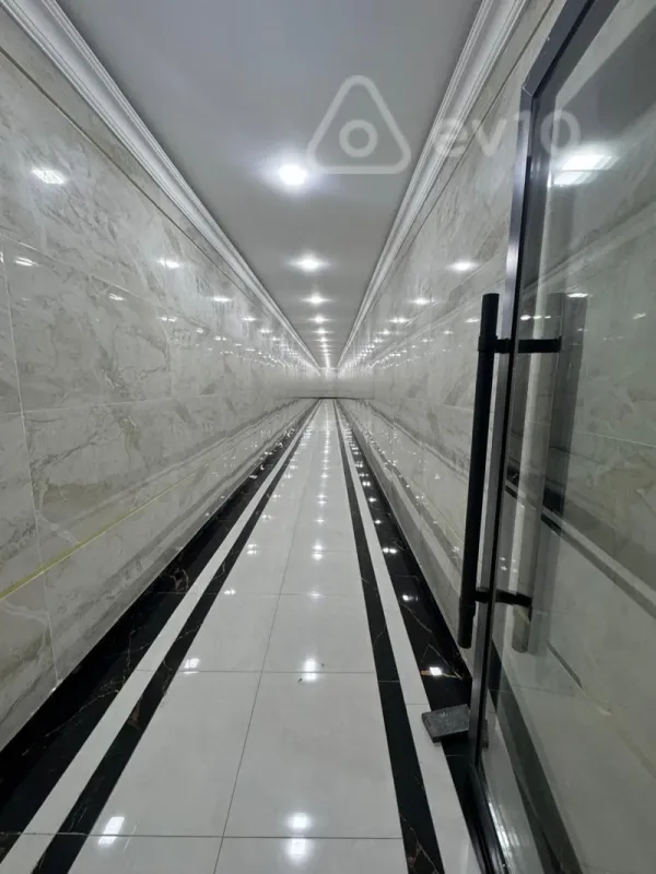 Kirayə verilir 2 otaqlı yeni tikili 70 m²