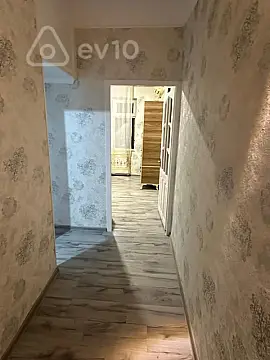 Kirayə verilir 3 otaqlı köhnə tikili 40 m²
