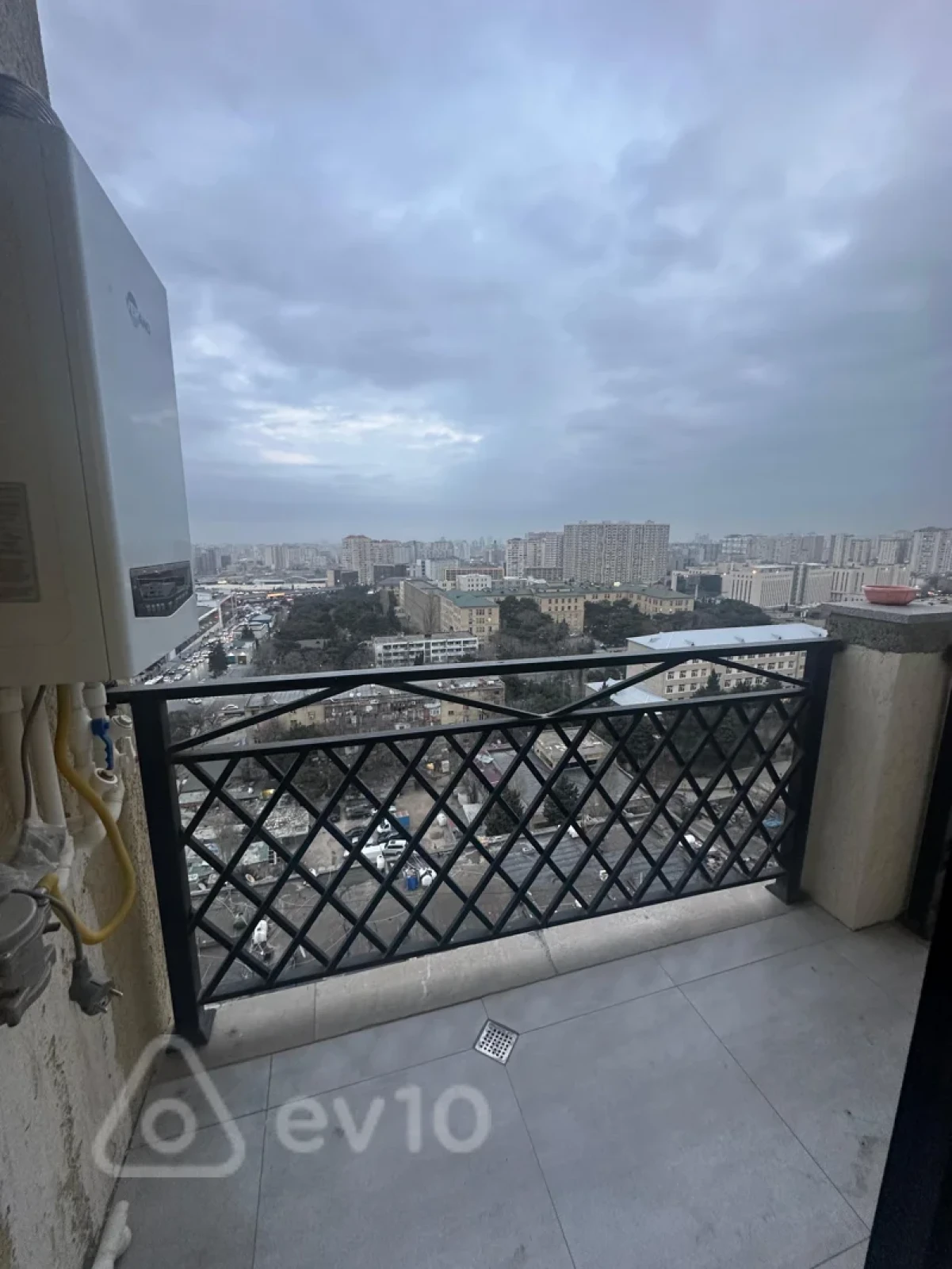 Kirayə verilir 3 otaqlı yeni tikili 110 m²