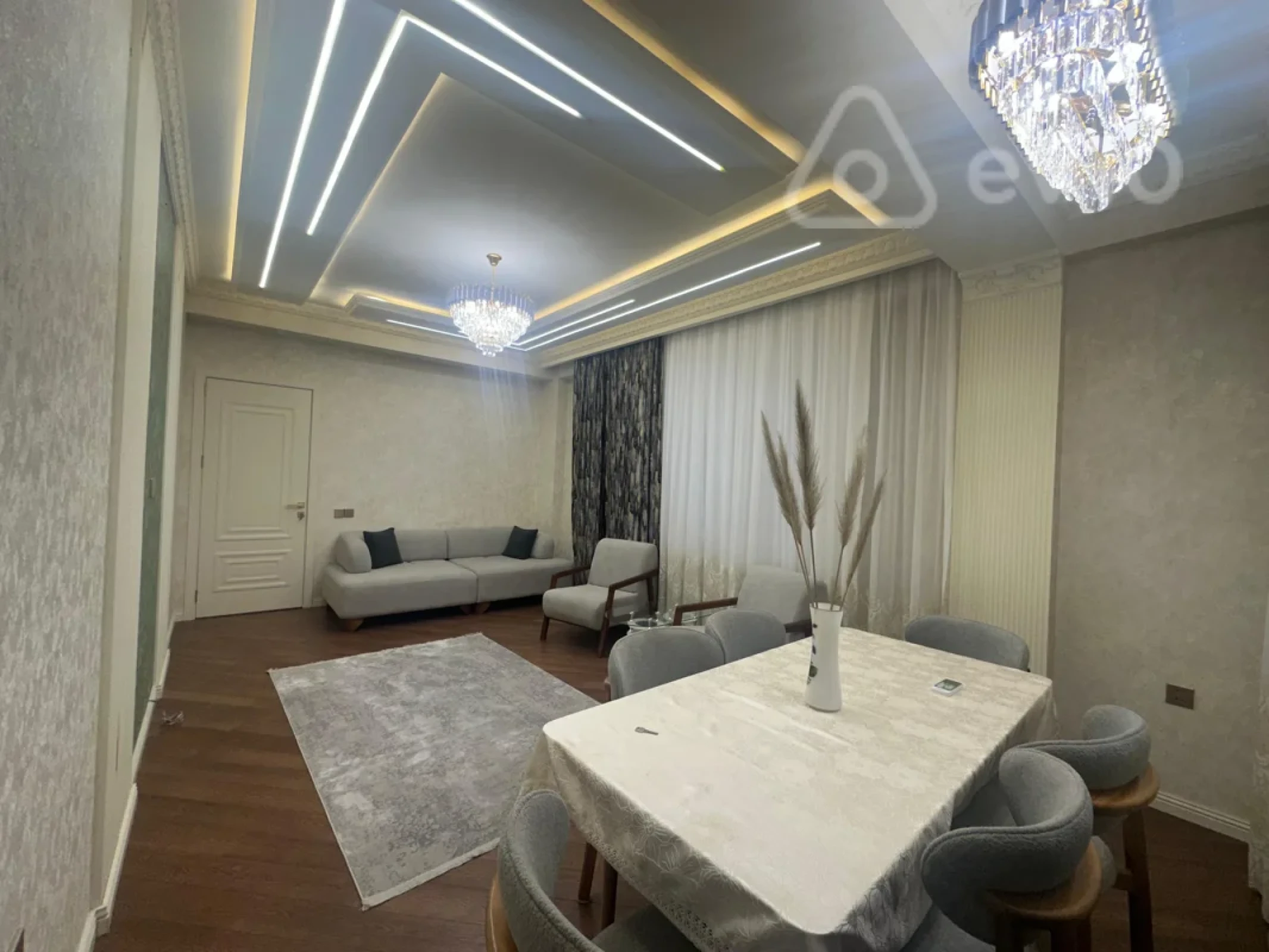 Kirayə verilir 3 otaqlı yeni tikili 110 m²