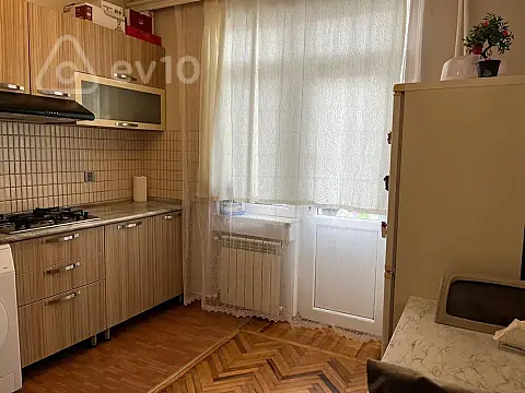 Kirayə verilir 2 otaqlı yeni tikili 70 m²