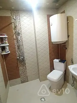 Kirayə verilir 3 otaqlı yeni tikili 66 m²