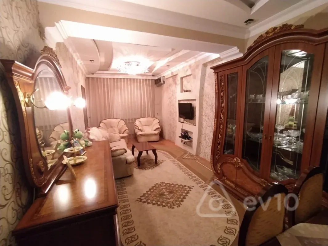 Kirayə verilir 3 otaqlı yeni tikili 66 m²