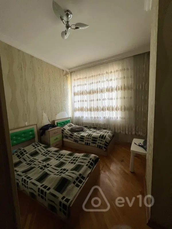 Satılır 3 otaqlı yeni tikili 107 m²