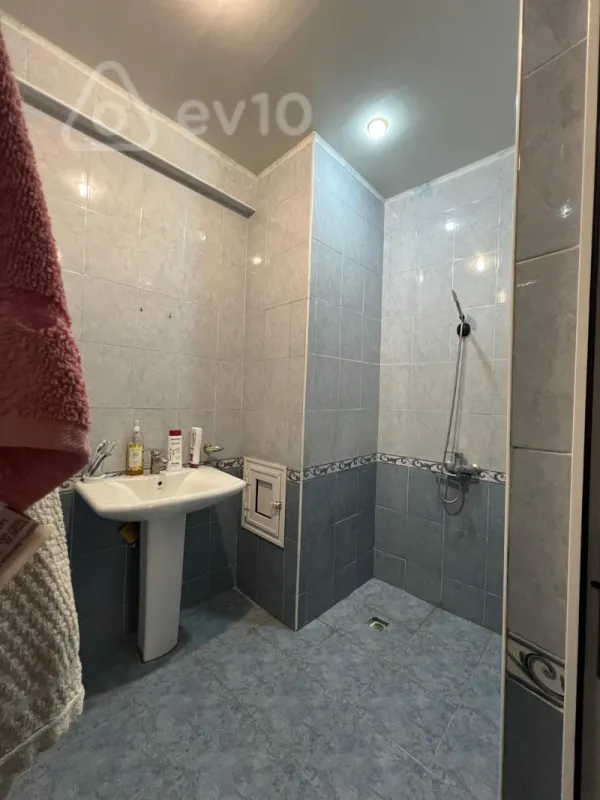 Satılır 3 otaqlı yeni tikili 107 m²