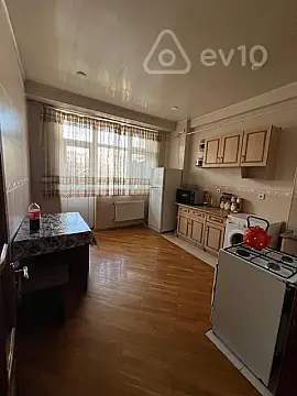 Satılır 3 otaqlı yeni tikili 107 m²