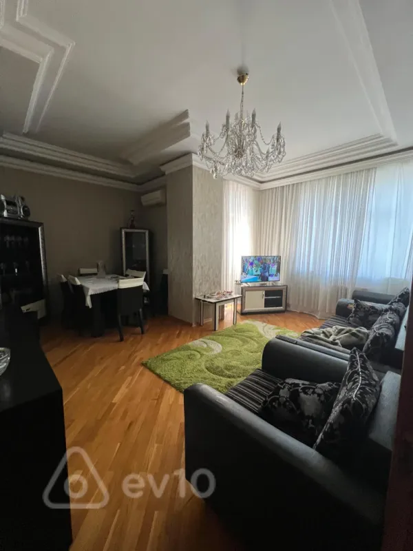 Satılır 3 otaqlı yeni tikili 107 m²