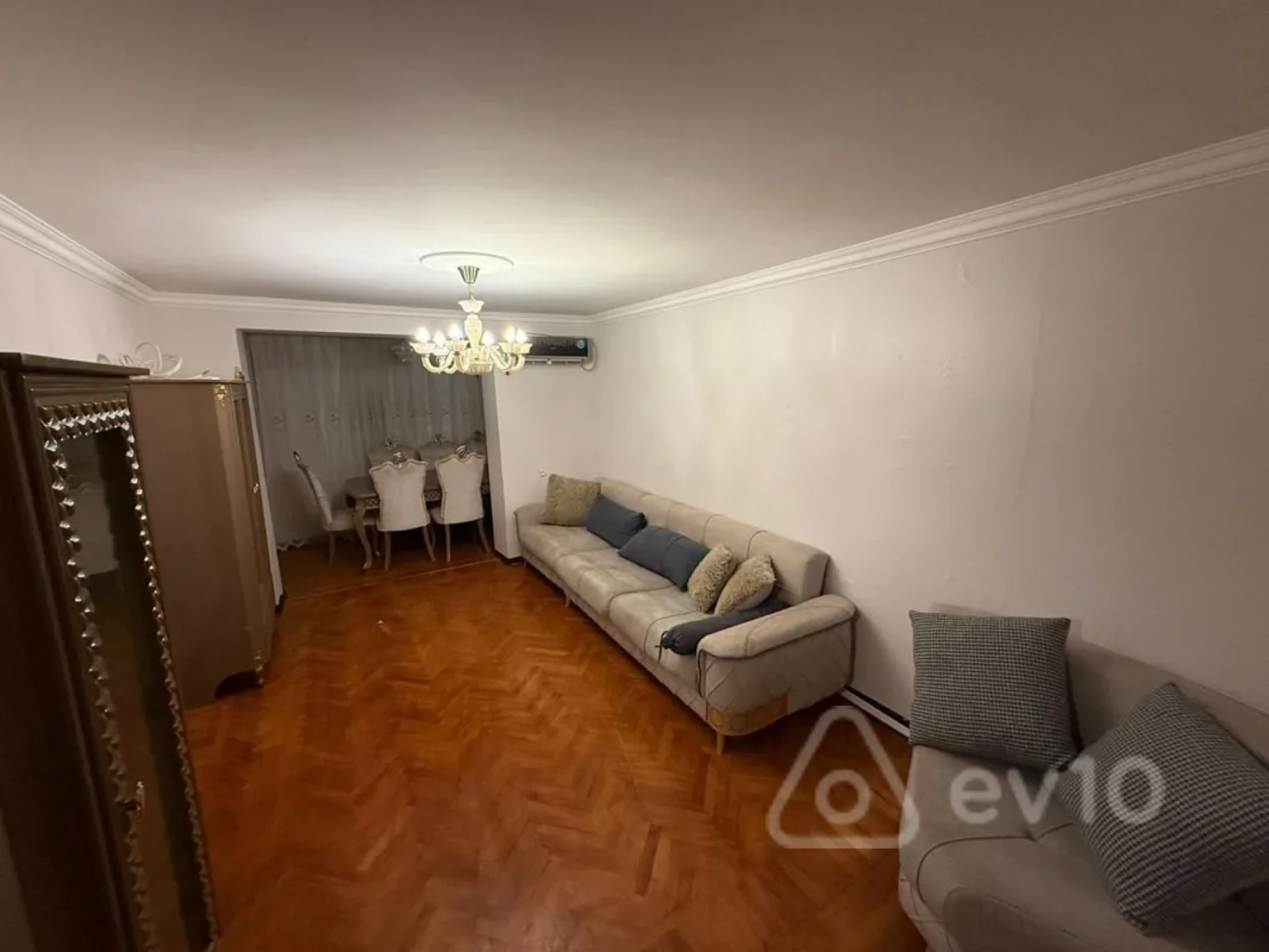 Kirayə verilir 3 otaqlı köhnə tikili 90 m²