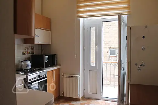 Kirayə verilir 2 otaqlı köhnə tikili 55 m²