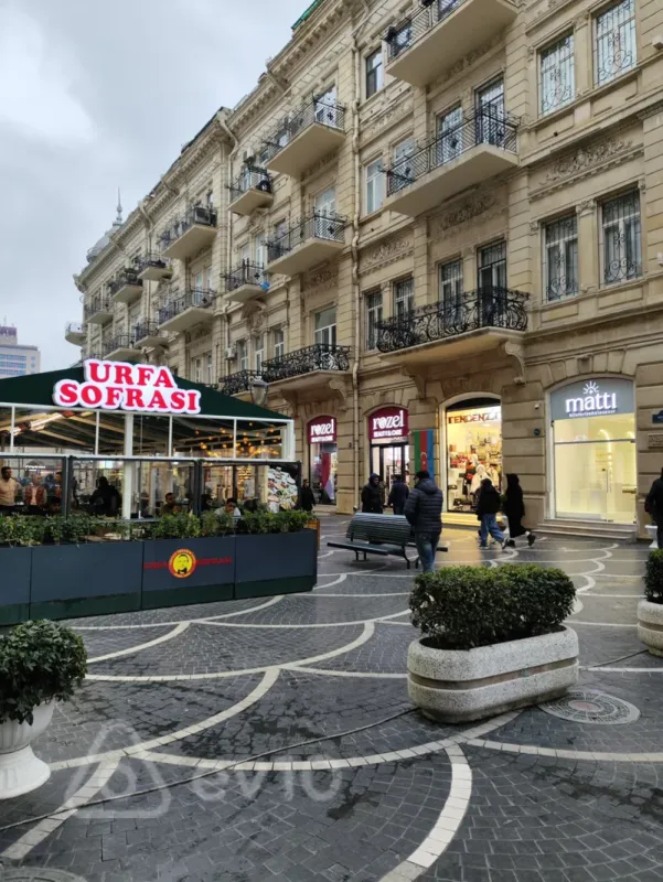 Kirayə verilir mənzil 65 m²