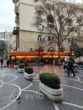 Kirayə verilir mənzil 65 m² — Bakı, Səbail 65.00 m²